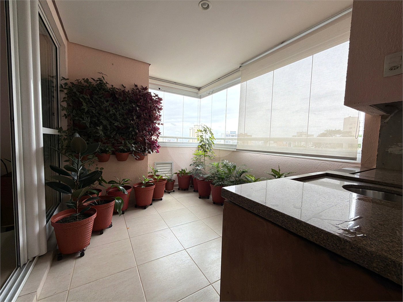 Apartamento à venda com 2 quartos, sendo 1 suíte,  em Santana, São Paulo, SP