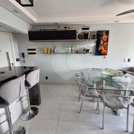 Apartamento à venda com 3 quartos, sendo 1 suíte,  em Vila Gustavo, São Paulo, SP