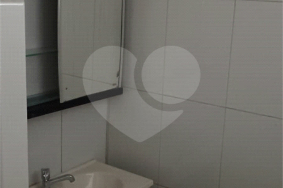 Apartamento para alugar com 3 quartos, sendo 1 suíte,  em Cerqueira Cesar, São Paulo, SP