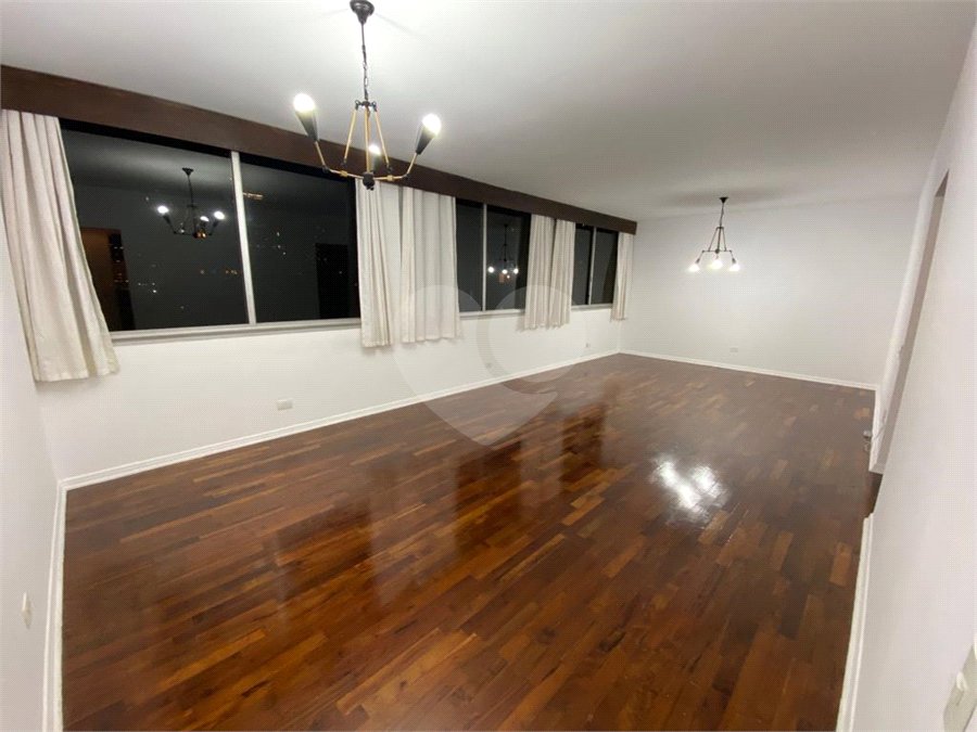 Apartamento à venda com 3 quartos, sendo 1 suíte, em Vila Suzana, São Paulo, SP