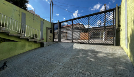 Sobrado à venda com 4 quartos, sendo 1 suíte,  em Vila Formosa, São Paulo, SP