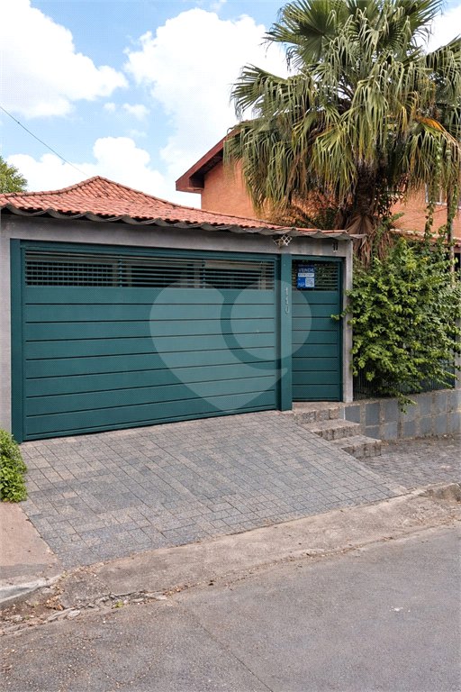 Casa à venda com 3 suítes em Jardim Leonor, São Paulo, SP