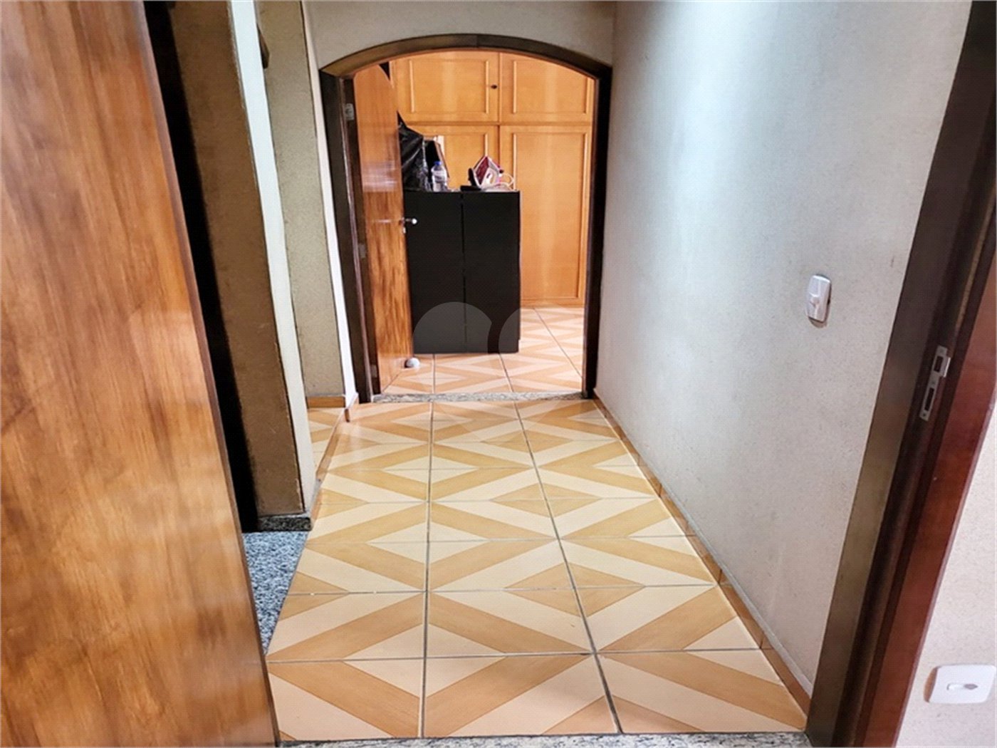 Casa à venda com 4 quartos, sendo 2 suítes, em Vila Maria Alta, São Paulo, SP