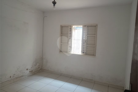 Casa Térrea à venda com 3 quartos, sendo 1 suíte,  em Campininha, São Paulo, SP