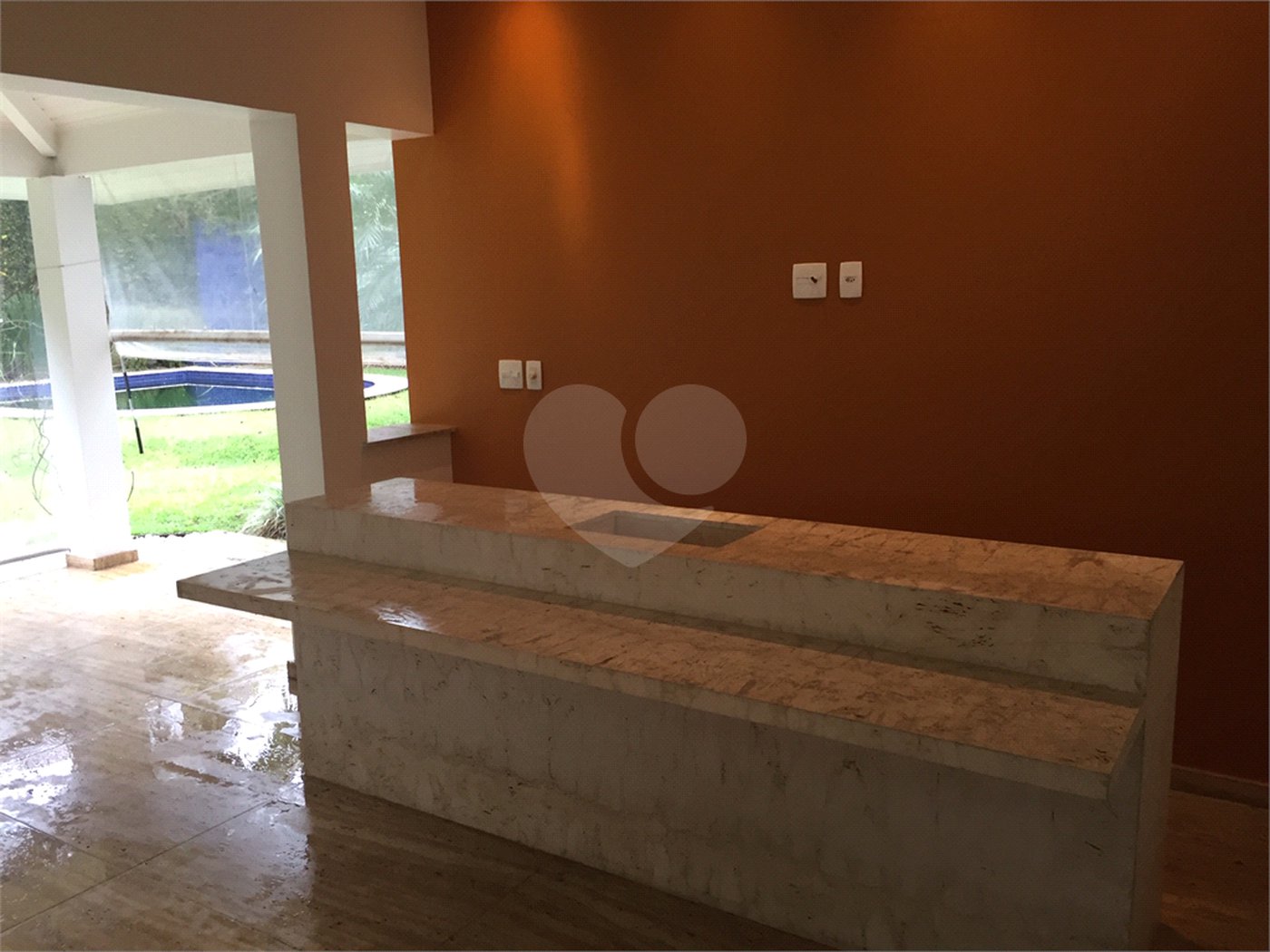 Casa à venda com 4 quartos, sendo 2 suítes, no condomínio Residencial Morumbi, São Paulo - SP