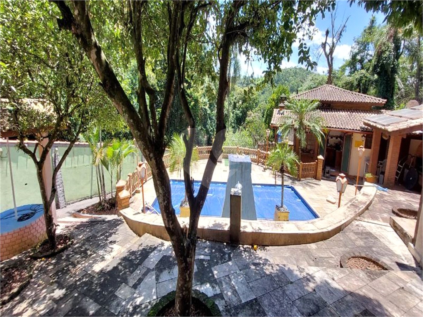 Casa à venda com 4 suítes no condomínio Sausalito, Mairiporã - SP
