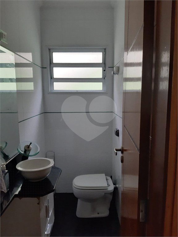 Casa à venda com 4 quartos em Jardim Peri, São Paulo, SP