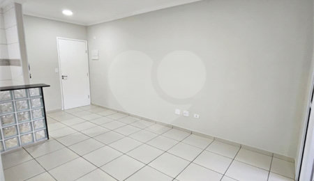 Apartamento à venda com 2 quartos, sendo 1 suíte,  em Vila das Belezas, São Paulo, SP