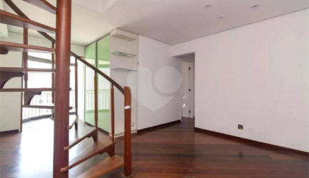 Cobertura à venda ou para alugar com 3 quartos, sendo 1 suíte,  em Vila Clementino, São Paulo, SP