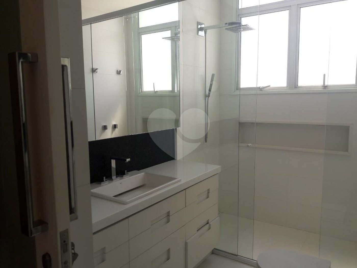 Apartamento à venda com 3 suítes em Santa Cecília, São Paulo, SP