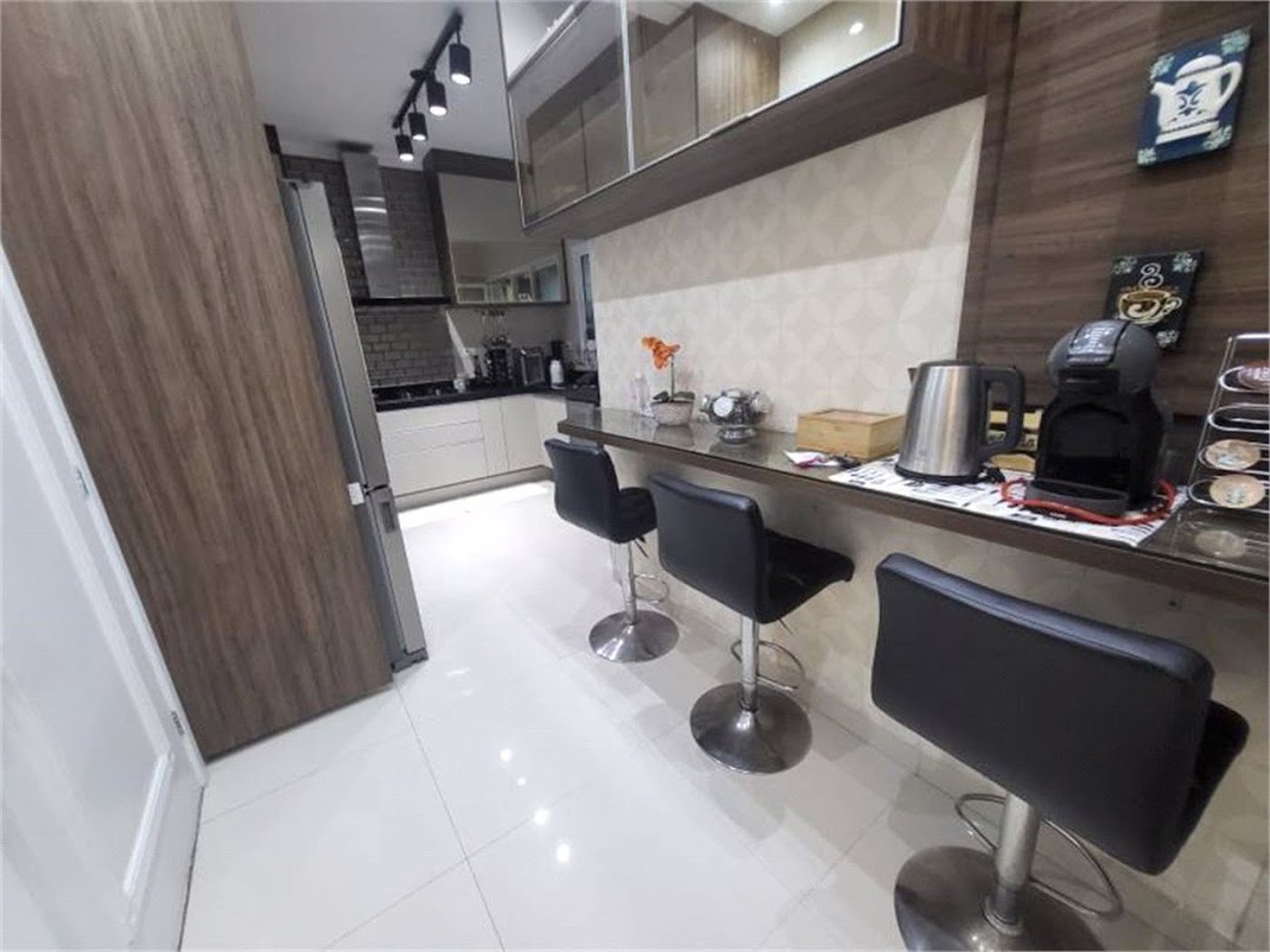 Apartamento Residencial à venda, Itararé, São Vicente - AP1404.