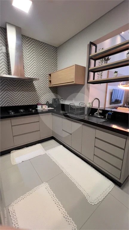 Casa à venda com 3 quartos, sendo 1 suíte, no condomínio Jardim de Monaco, Hortolândia - SP
