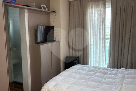 Casa à venda com 4 suítes em Vila Lavínia, Mogi das Cruzes, SP