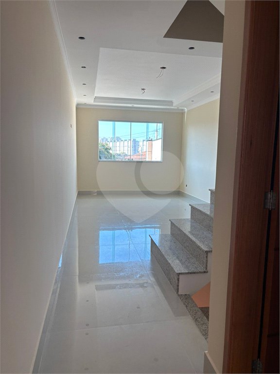 Sobrado à venda com 2 suítes em Vila Rica, São Paulo, SP