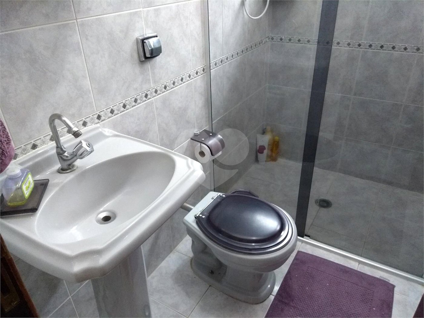 Sobrado à venda com 4 quartos, sendo 2 suítes, em Bosque da Saúde, São Paulo, SP