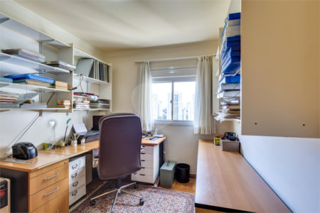 Apartamento à venda com 3 quartos, sendo 2 suítes, em Jardim Marajoara, São Paulo, SP