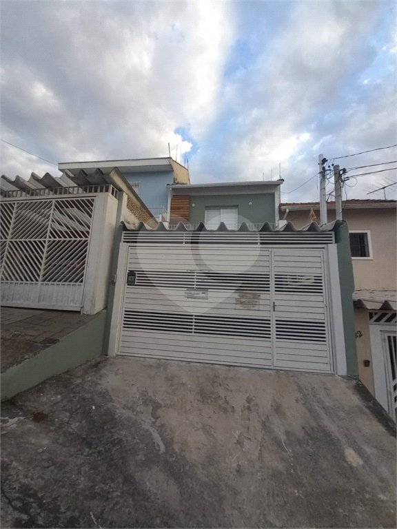 Sobrado à venda com 3 quartos, sendo 1 suíte, em Vila Mazzei, São Paulo, SP