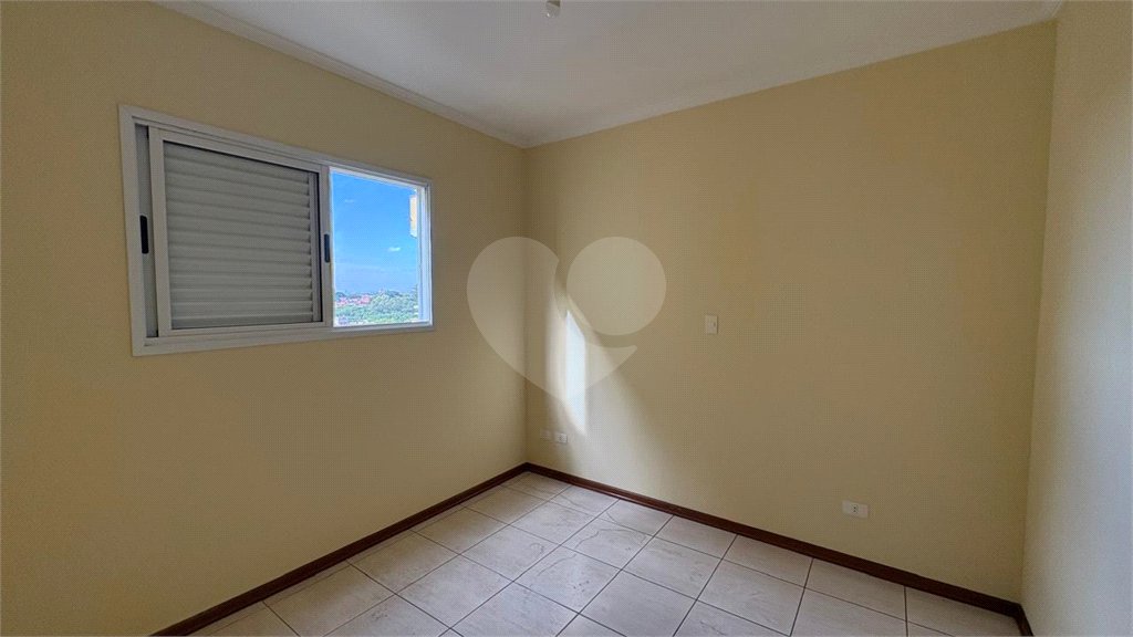 Apartamento à venda com 2 quartos, sendo 1 suíte,  em Jardim Simus, Sorocaba, SP