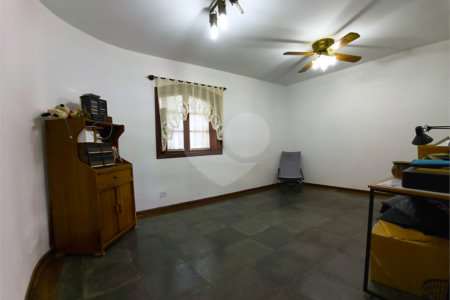 Casa à venda com 4 quartos, sendo 3 suítes,  no condomínio Village D'avignon, Sorocaba - SP