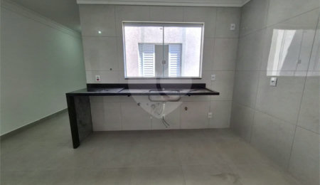 Apartamento à venda com 2 quartos em Vila Mangalot, São Paulo, SP