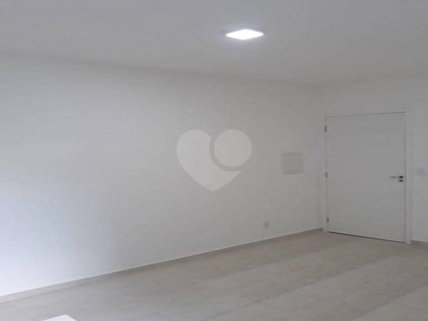 Prédio à venda com 1 quarto em Vila Esperança, São Paulo, SP