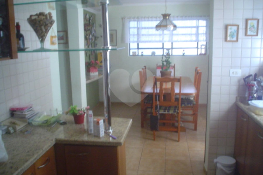 Sobrado à venda com 3 quartos, sendo 2 suítes, em Tremembé, São Paulo, SP
