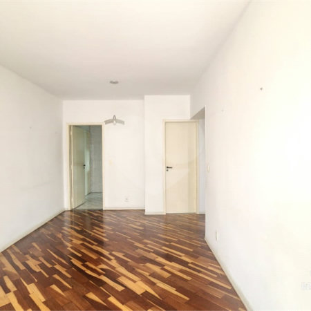 Apartamento à venda com 3 quartos, sendo 1 suíte, em Vila Gilda, Santo André, SP
