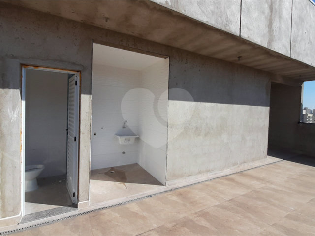Casa à venda com 2 quartos no condomínio Residencial Luta, São Paulo - SP