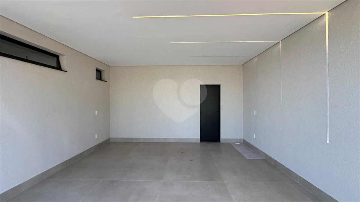 Casa à venda com 3 suítes no condomínio Residencial London Park, Indaiatuba - SP