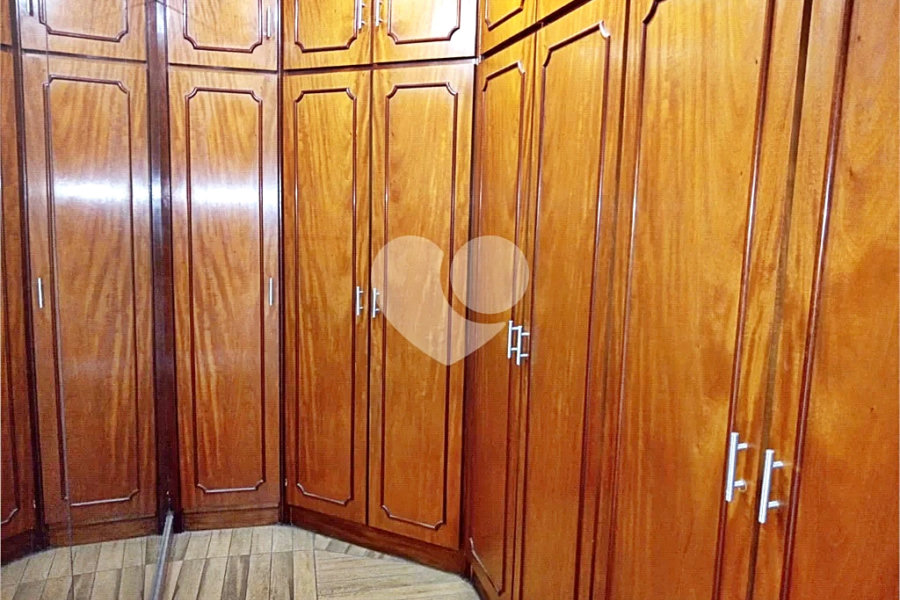Sobrado à venda ou para alugar com 4 quartos, sendo 1 suíte, em Jardim França, São Paulo, SP