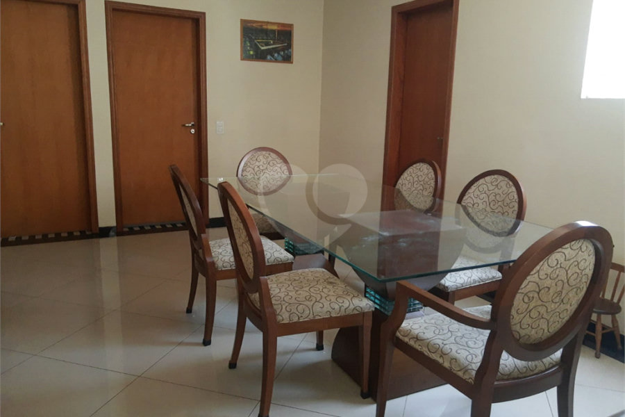 Sobrado à venda com 4 quartos, sendo 2 suítes, em Tucuruvi, São Paulo, SP