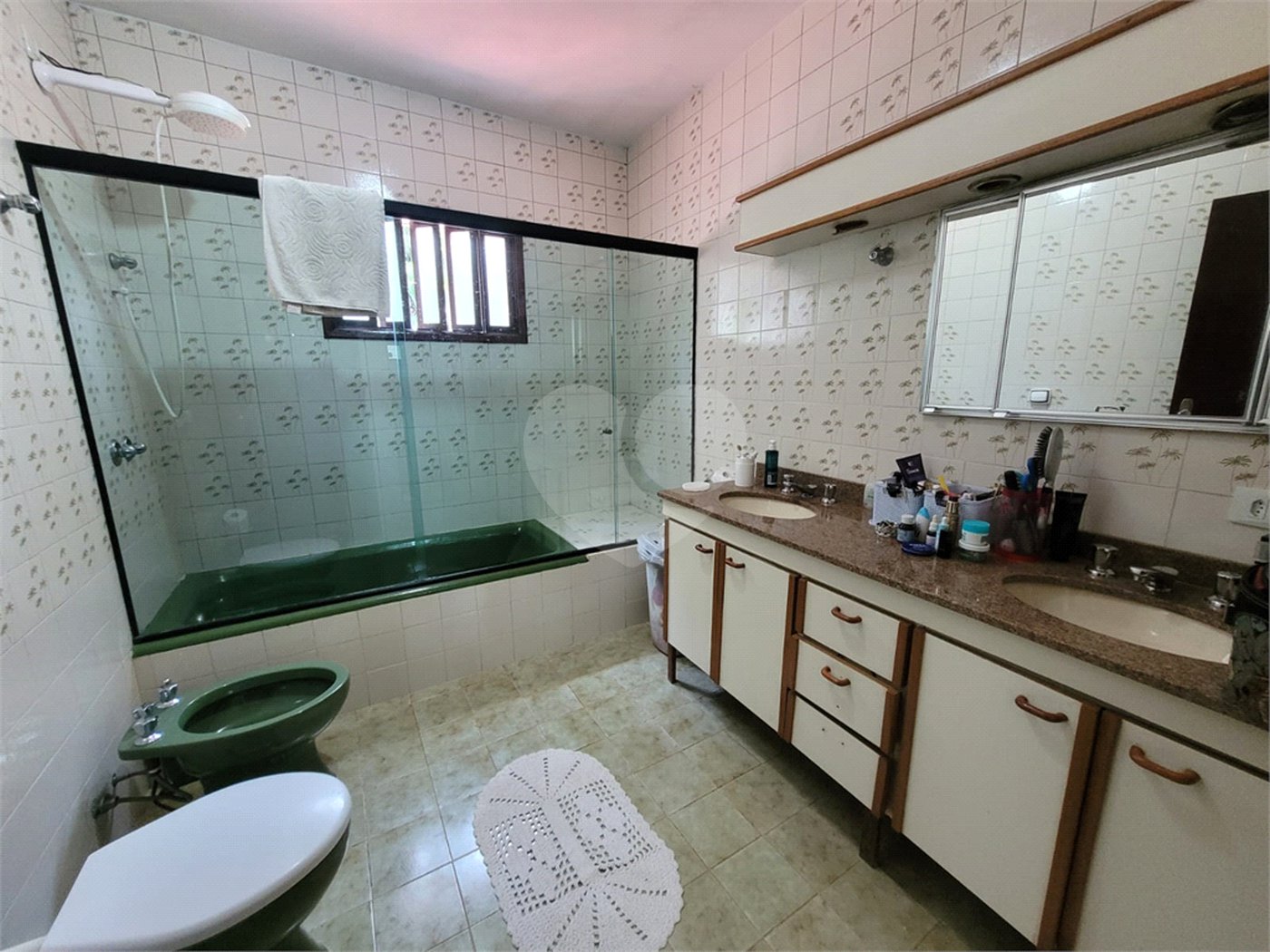 Casa à venda com 4 quartos, sendo 2 suítes,  em Serra da Cantareira, Mairiporã, SP