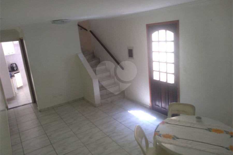 Sobrado à venda com 3 quartos, sendo 1 suíte, em Cupecê, São Paulo, SP