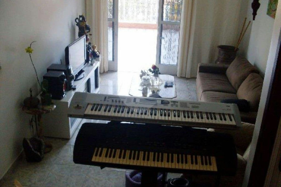 Sobrado à venda com 3 quartos, sendo 1 suíte, em Horto Florestal, São Paulo, SP