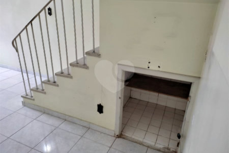 Sobrado à venda com 2 quartos em Água Fria, São Paulo, SP