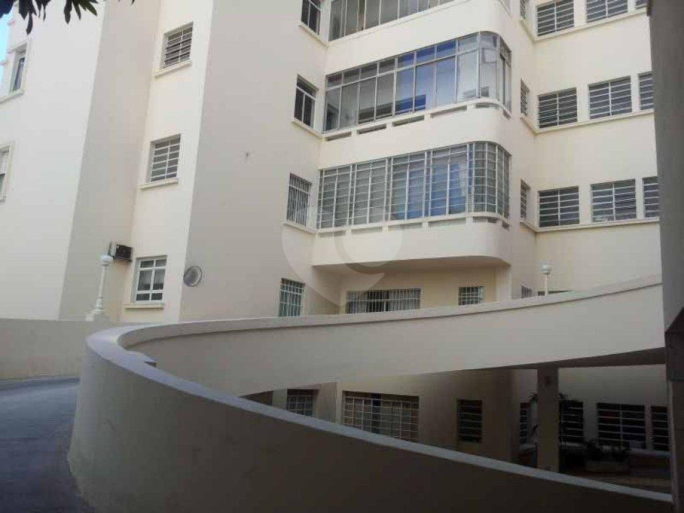Apartamento à venda com 3 quartos, sendo 1 suíte,  em Bela Vista, São Paulo, SP
