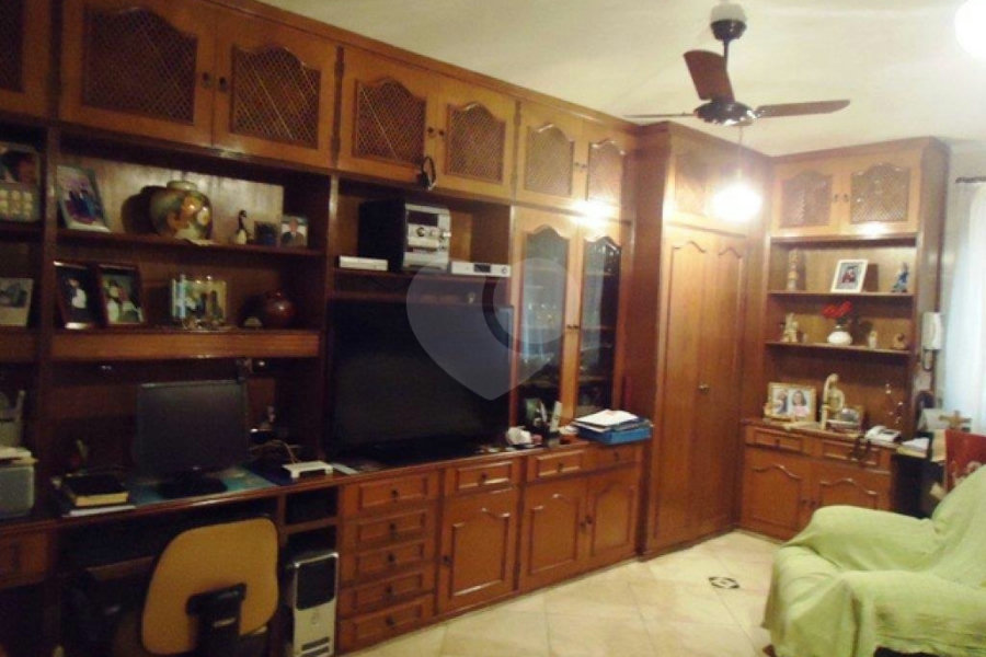 Sobrado à venda com 3 quartos, sendo 1 suíte, em Tremembé, São Paulo, SP