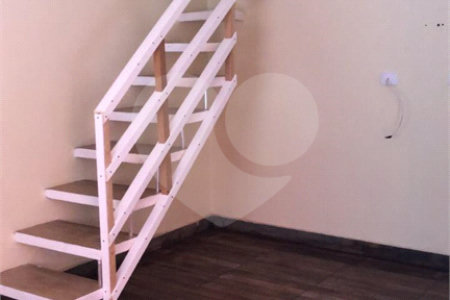 Casa à venda com 8 quartos no condomínio Quaresmeira, Suzano - SP