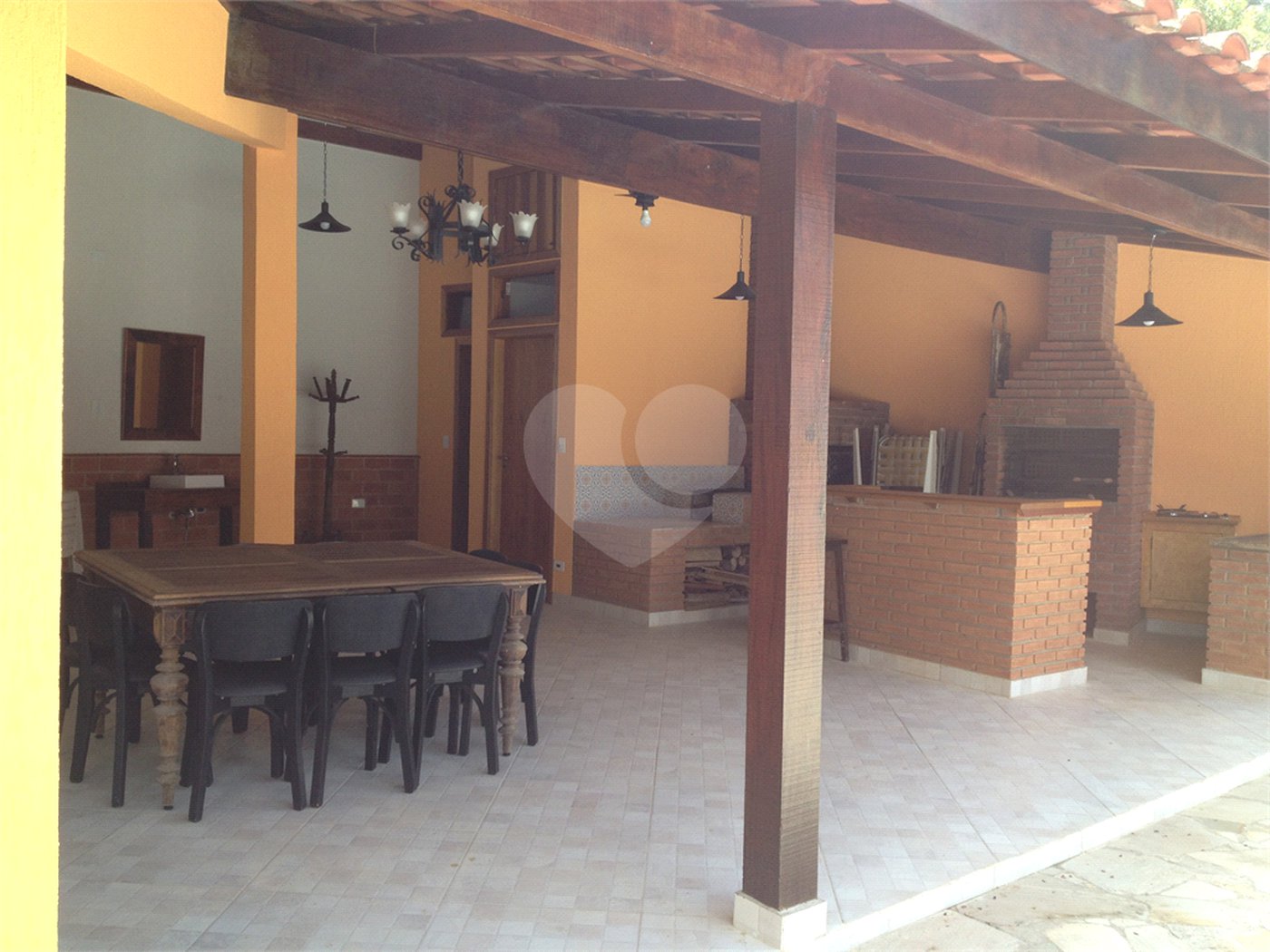 Casa à venda ou para alugar com 4 quartos, sendo 1 suíte, em Serra da Cantareira, Mairiporã, SP