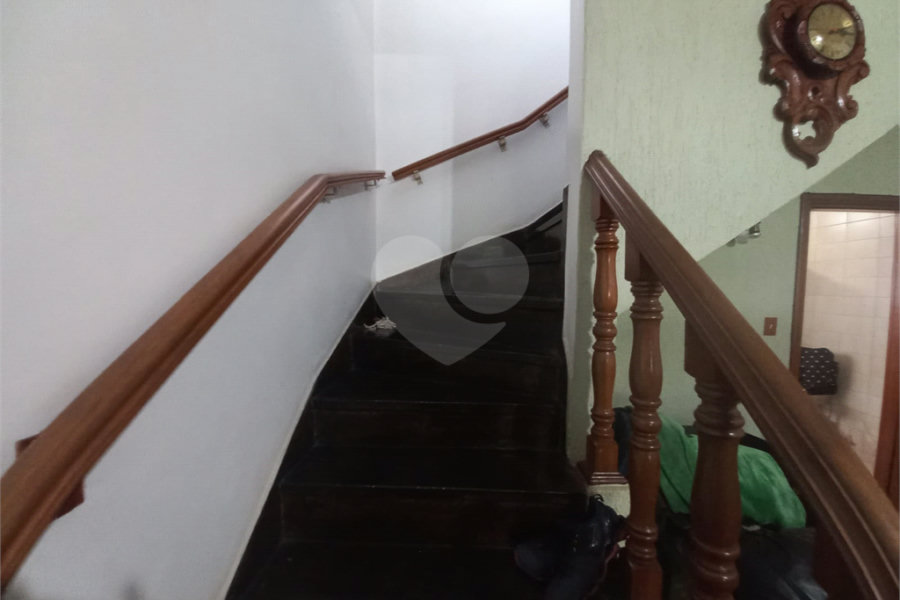 Sobrado à venda com 3 quartos em Vila Paiva, São Paulo, SP