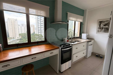 Apartamento à venda com 3 quartos, sendo 1 suíte, em Vila Suzana, São Paulo, SP