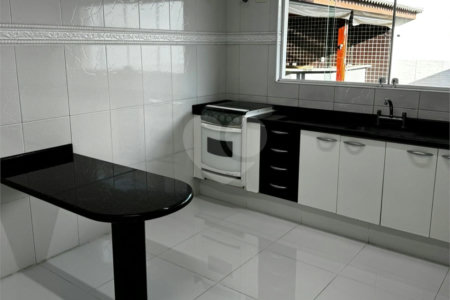 Casa à venda com 3 quartos, sendo 1 suíte, no condomínio Residencial Villa dos Inglezes, Sorocaba - SP