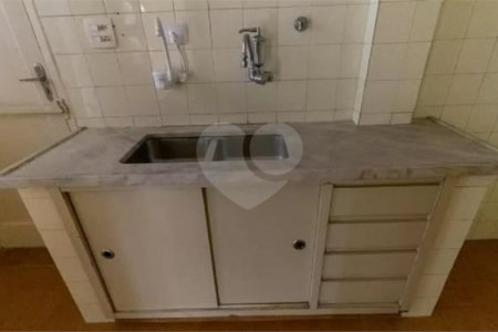 Apartamento à venda com 1 quarto em Cambuci, São Paulo, SP