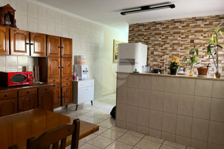 Casa à venda com 3 quartos, sendo 1 suíte, em Vila Todos Os Santos, Indaiatuba, SP