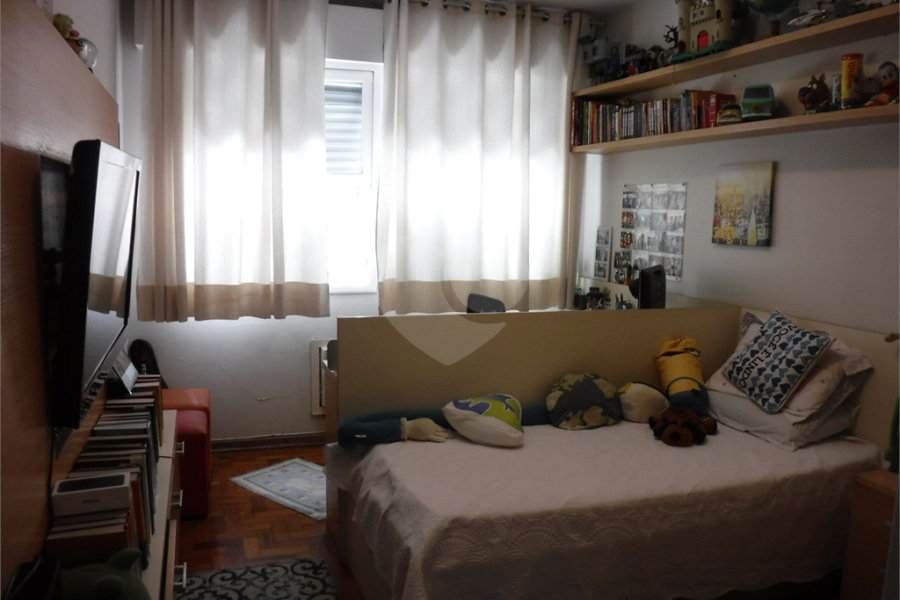 Apartamento à venda com 2 quartos, sendo 1 suíte, em Boqueirão, Santos, SP