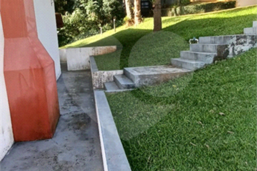 Casa à venda com 3 quartos, sendo 1 suíte, no condomínio Clube de Campo Fazenda Tabarã, Mairiporã - SP