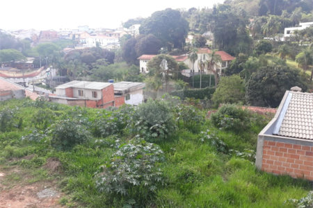 Chácara à venda com 4 quartos em Vila Santa Rita, São Roque, SP
