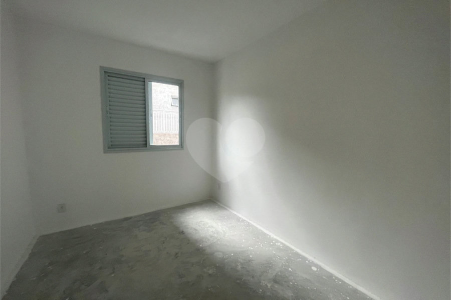 Casa à venda com 2 quartos no condomínio Severa, São Paulo - SP