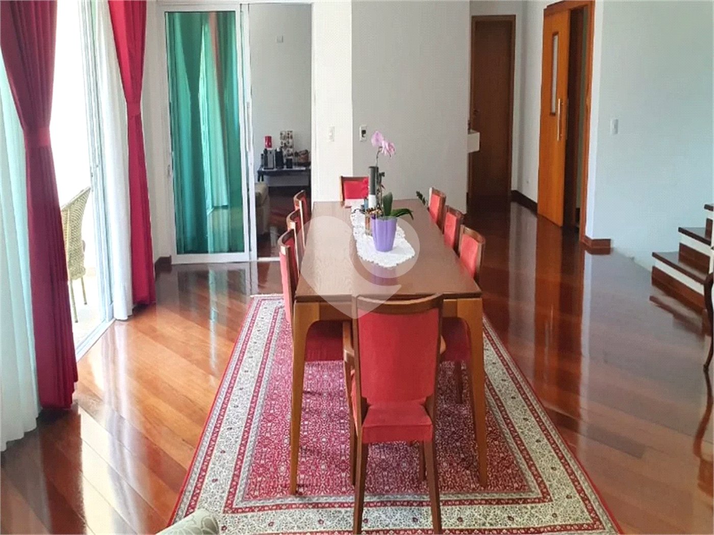 Casa à venda com 3 suítes no condomínio Parque Imperial da Cantareira, Mairiporã - SP