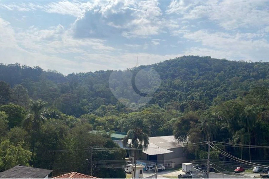 Casa à venda com 2 suítes no condomínio Novo Horizonte, São Paulo - SP
